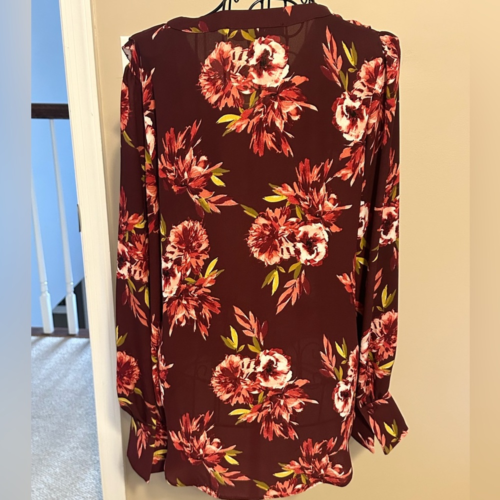 WhBM floral ruffle blouse in Dahlia - Picture 4 of 6